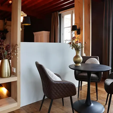 Stadshotel 호텔 Geertruidenberg