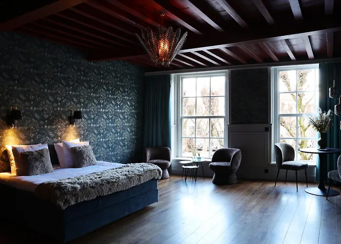 ホテル Stadshotel