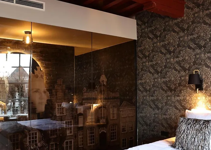 Stadshotel ホテル Geertruidenberg